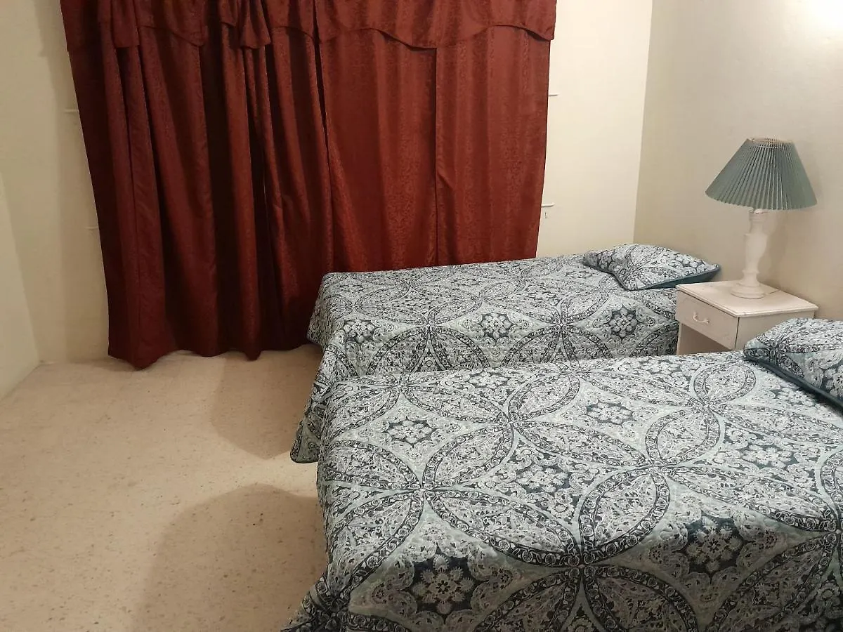 Villa Chinnor-Kent Ave Montego Bay Jamajka